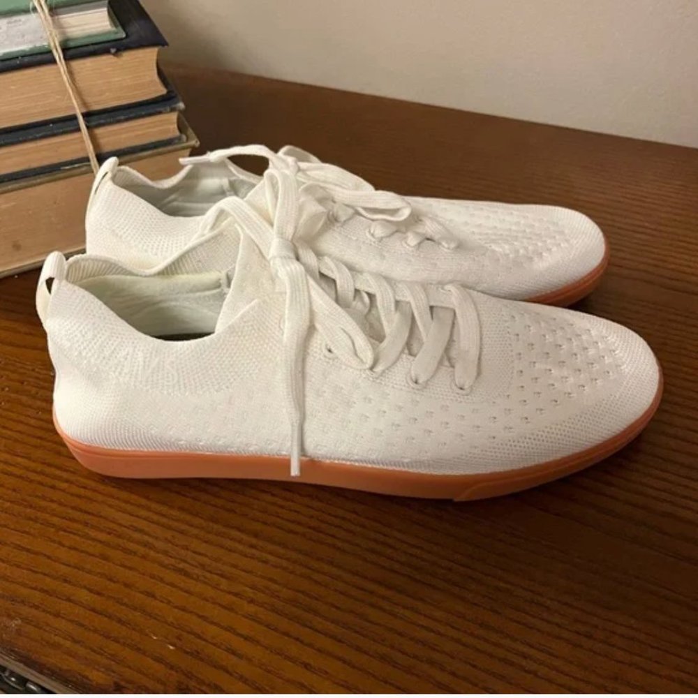 Suavs Womens The Zilker Shoes Sz 10. NWOT